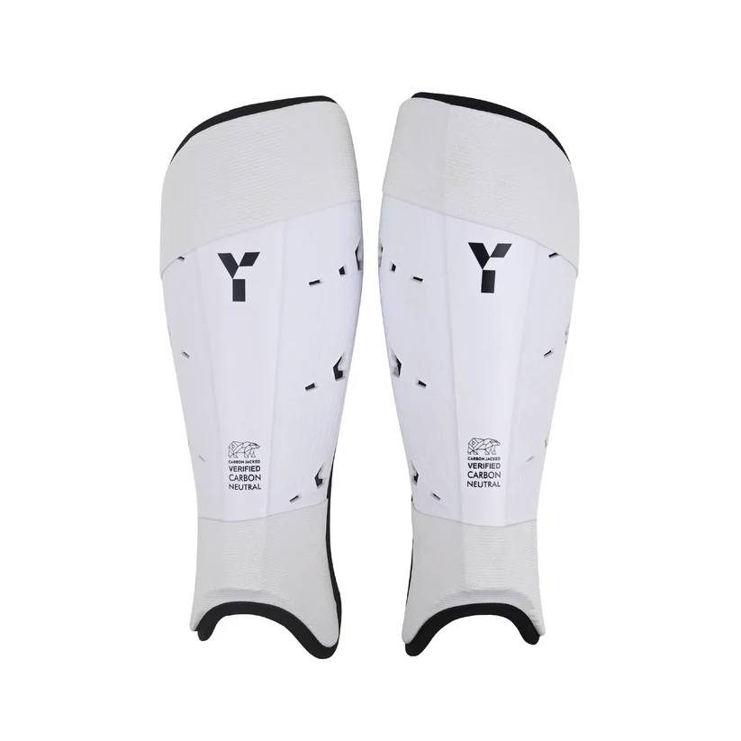 Y1 S2 Shin Pads - White
