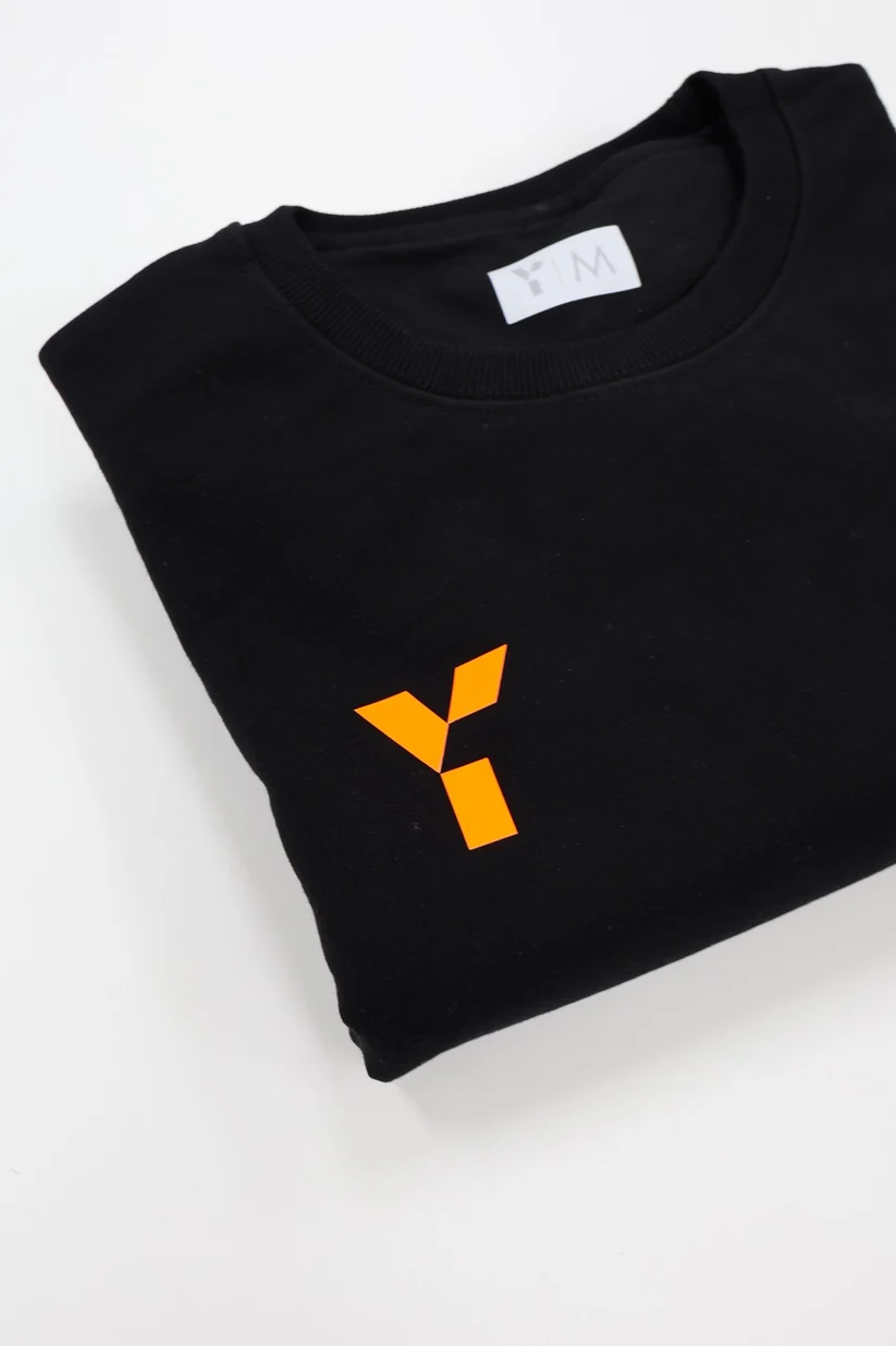 Young Sweater Black - Image 4